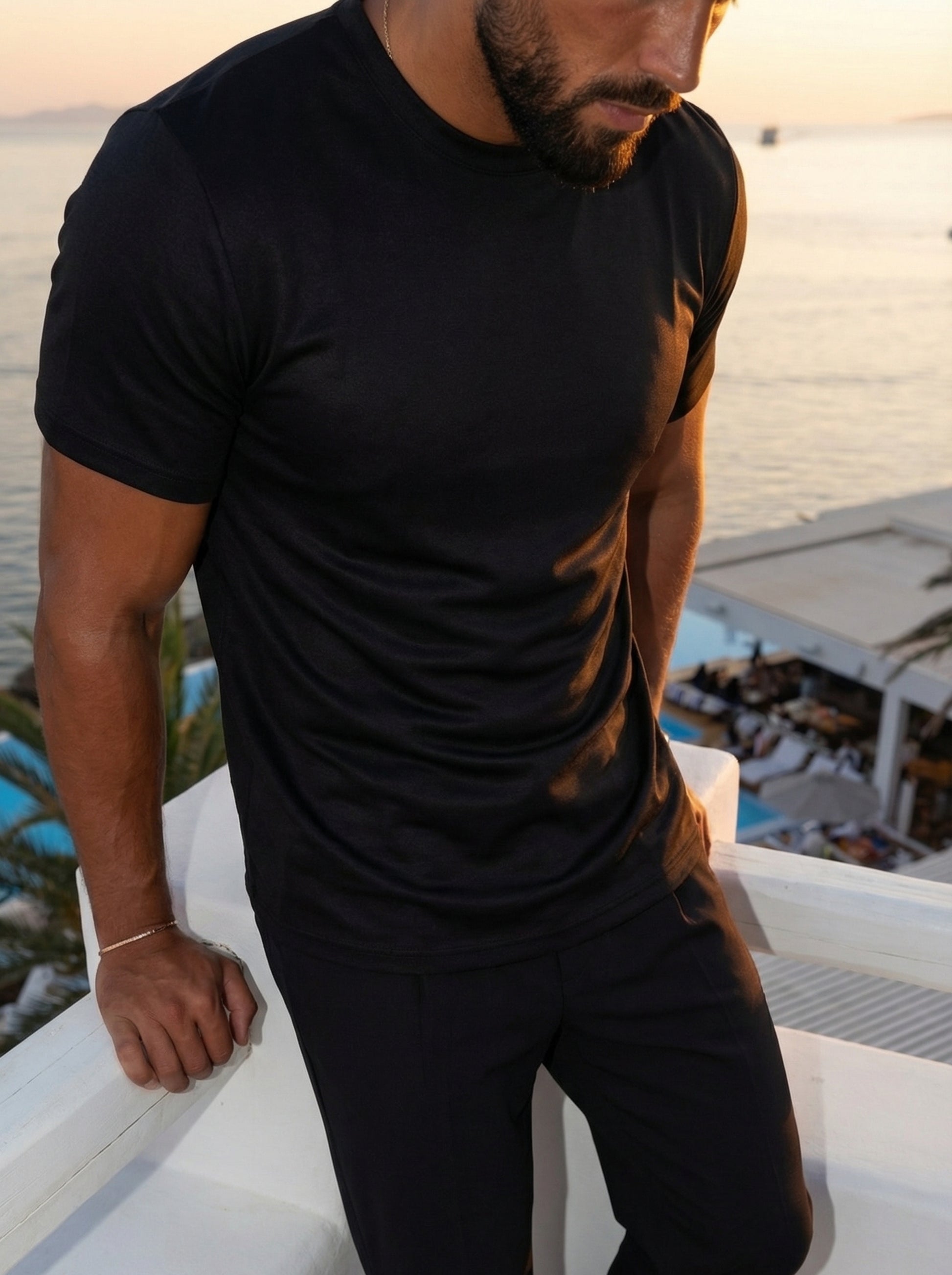 The Essential Tee Jet Black