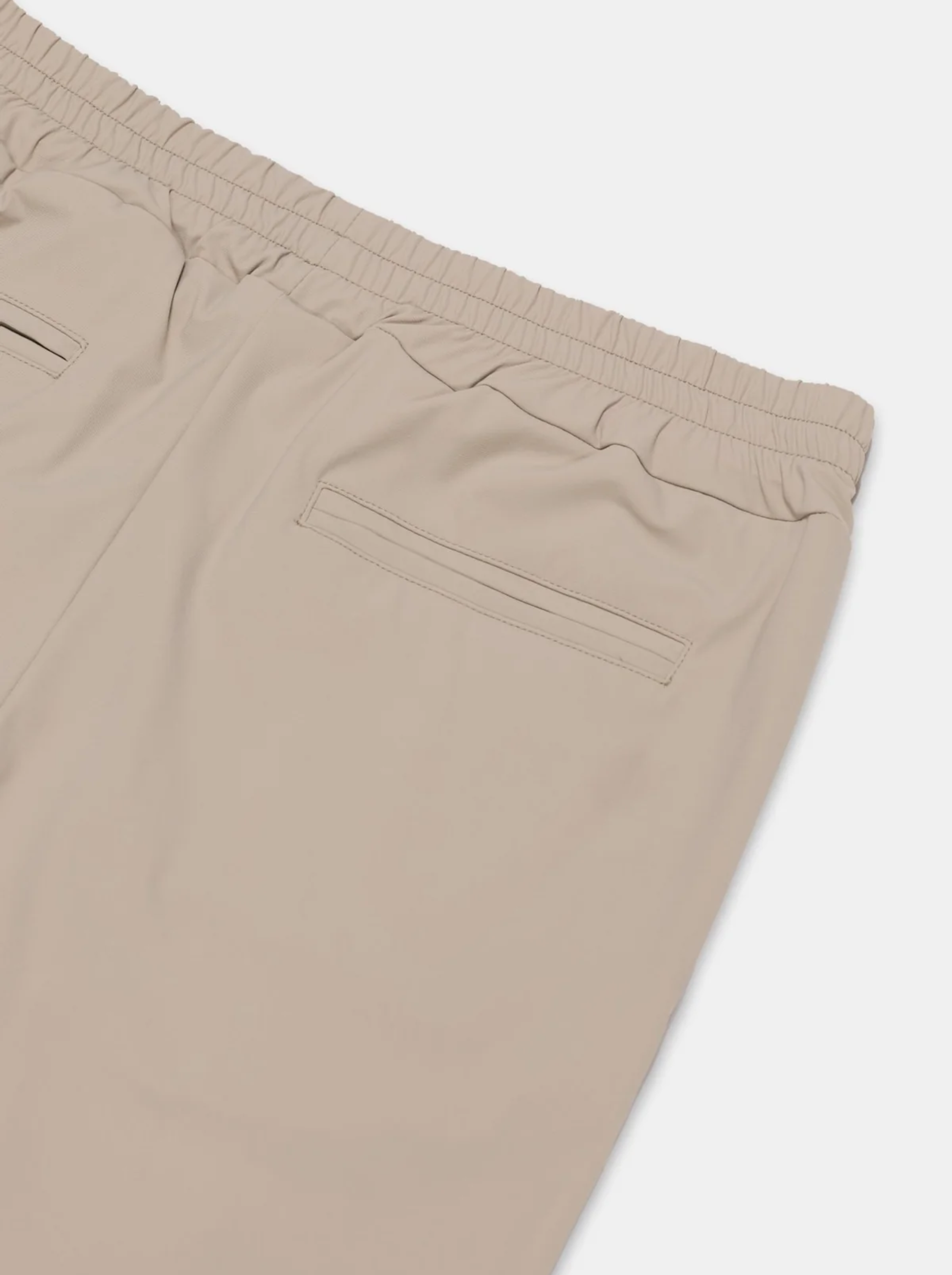 The Hooded Motion Set Sand Beige