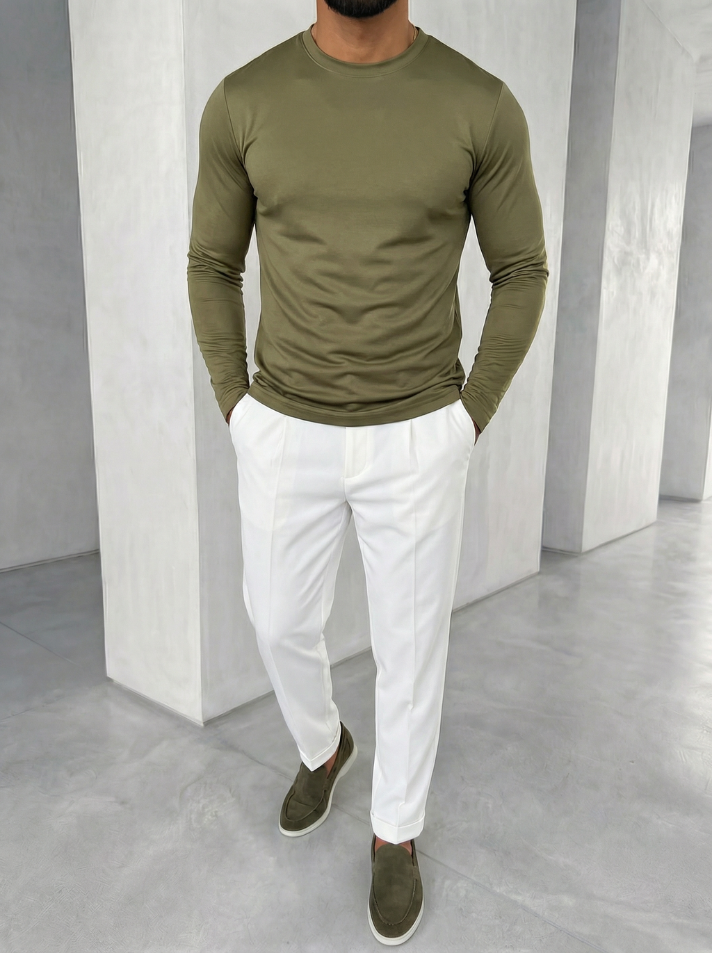 The Essential Sleeve Olive Green