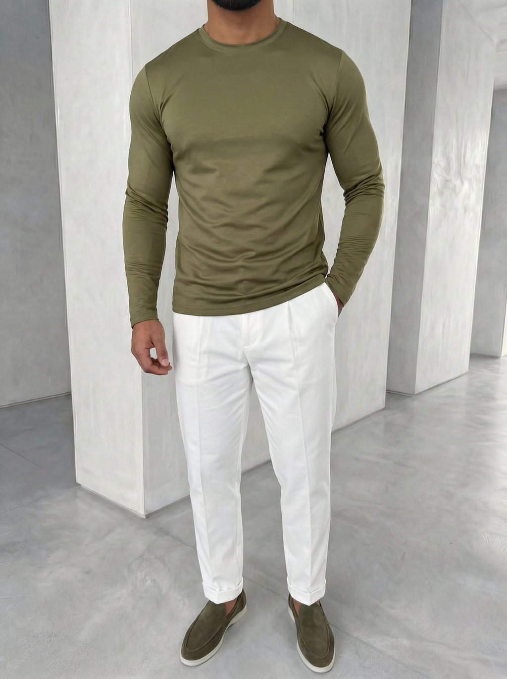 The Essential Sleeve Olive Green