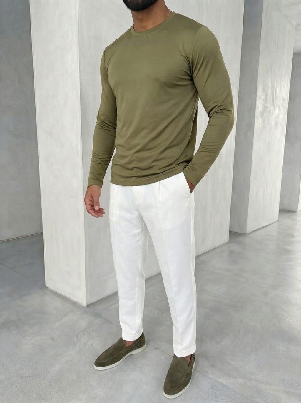 The Essential Sleeve Olive Green