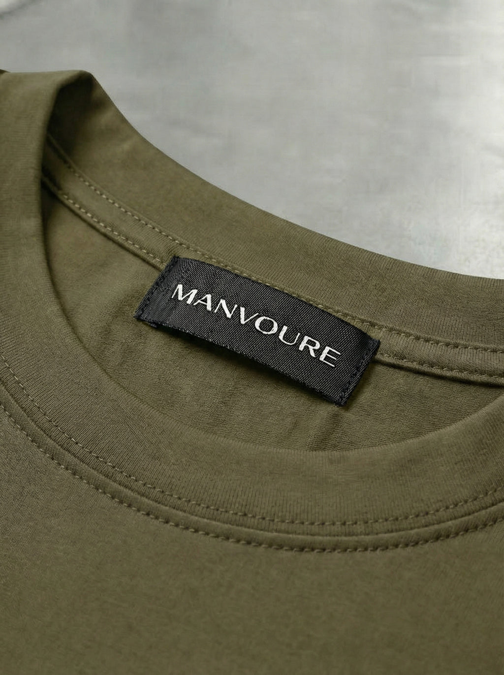 The Essential Sleeve Olive Green