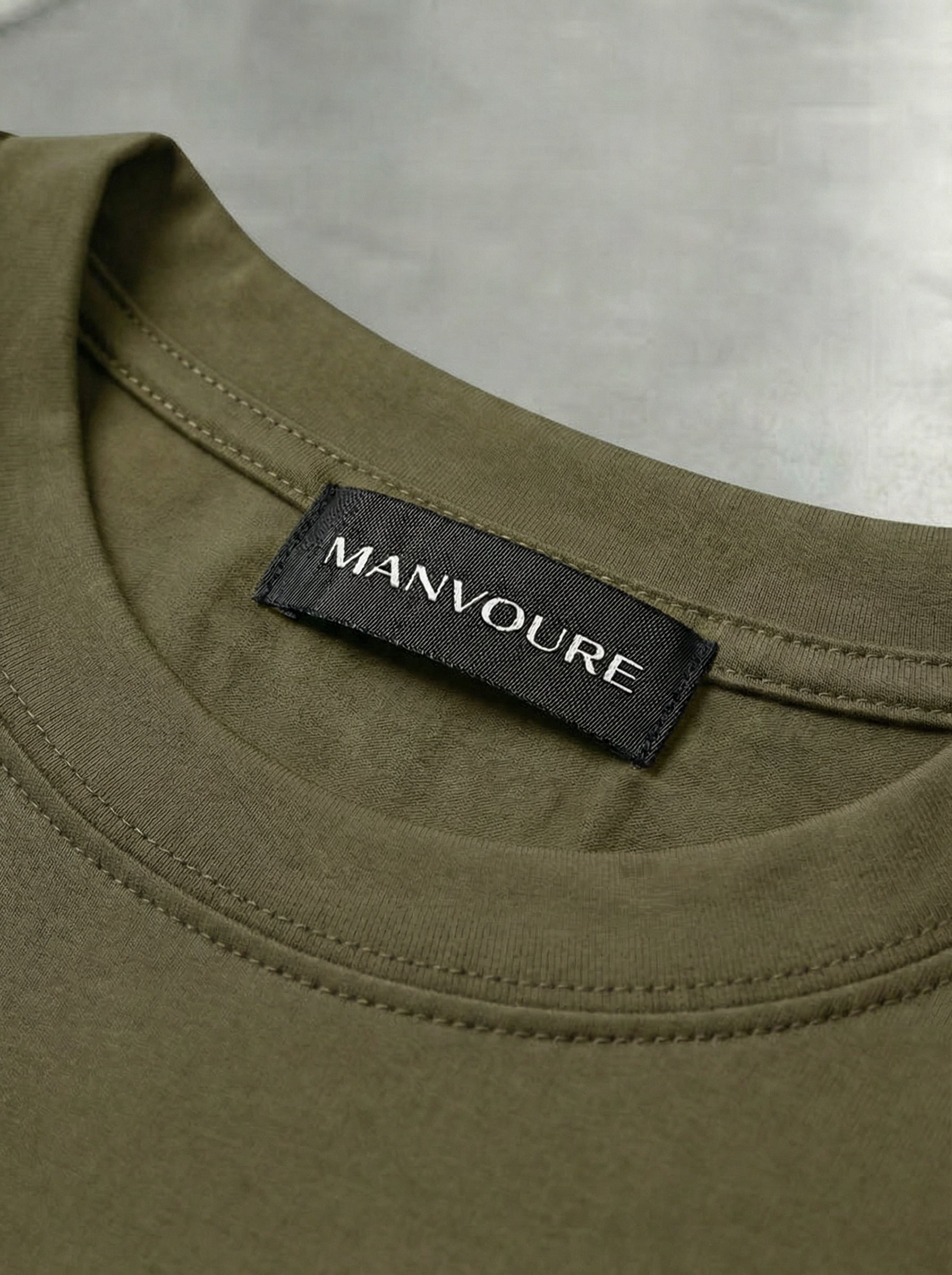 The Essential Sleeve Olive Green