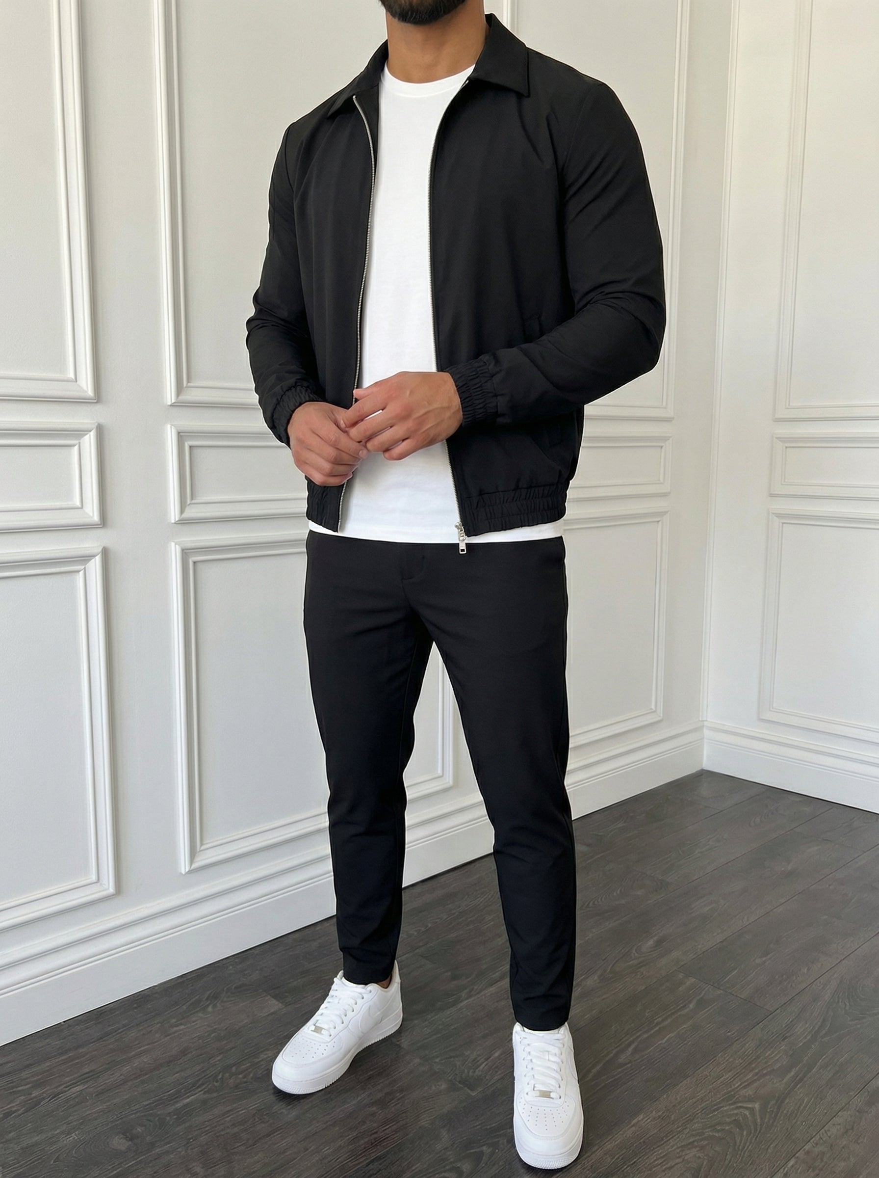 The Motion Set Jet Black