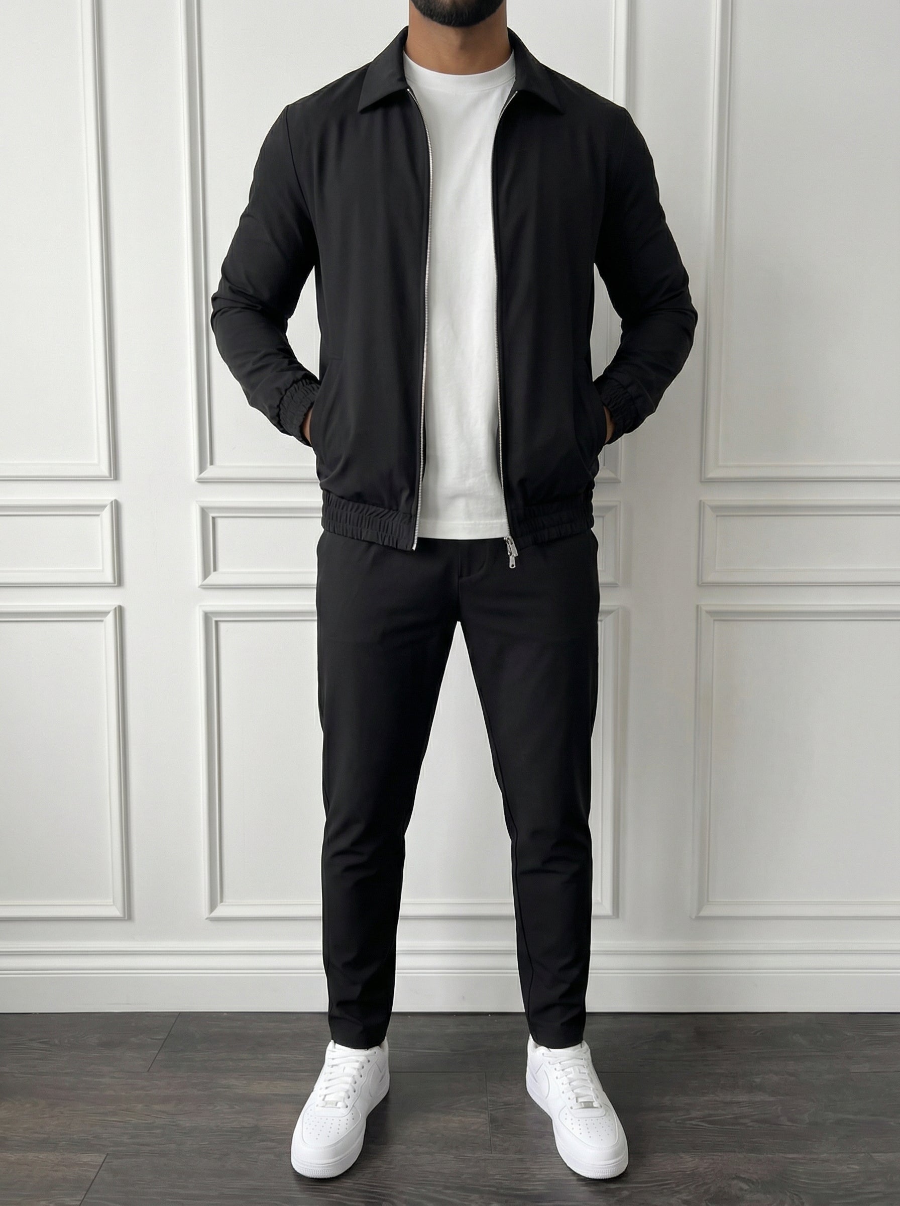 The Motion Set Jet Black