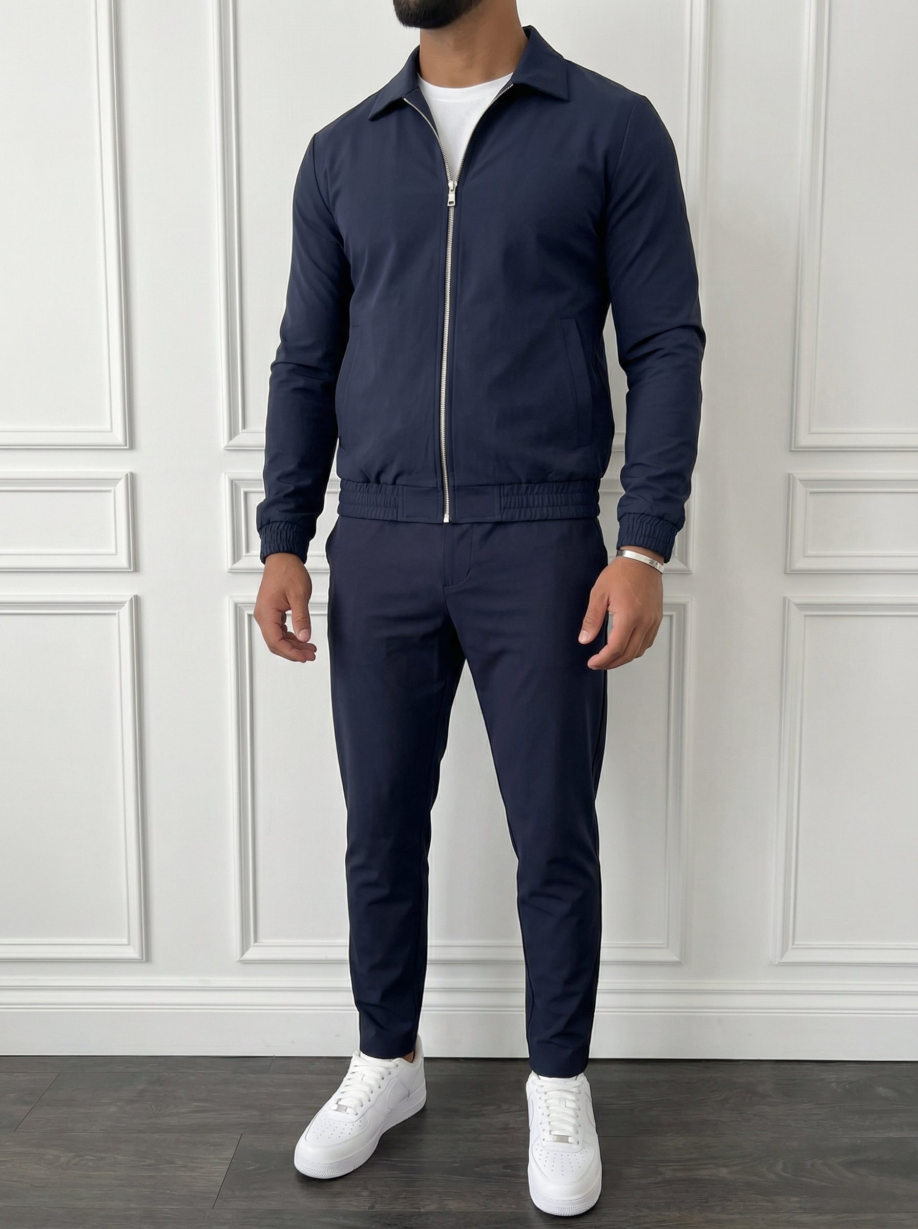 The Motion Set Midnight Blue