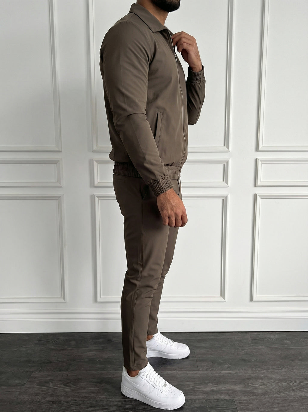 The Motion Set Mocha Brown