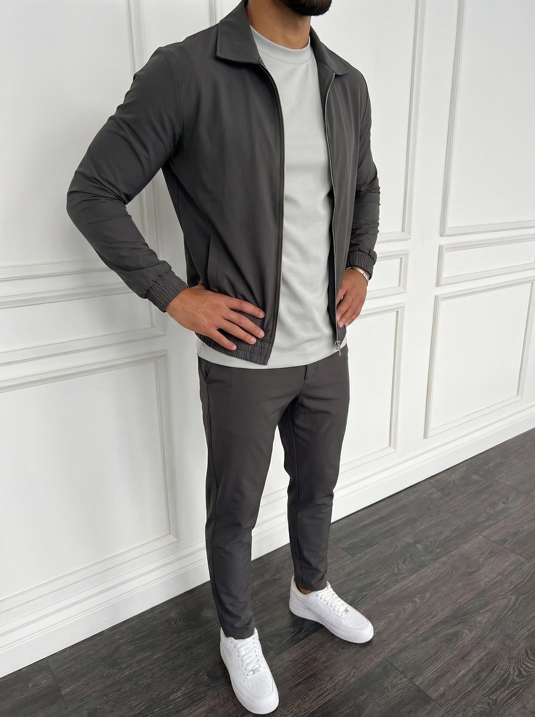 The Motion Set Stone Grey