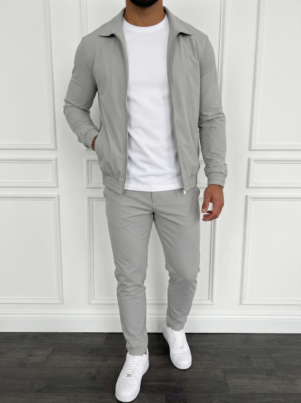 The Motion Set Pearl Grey
