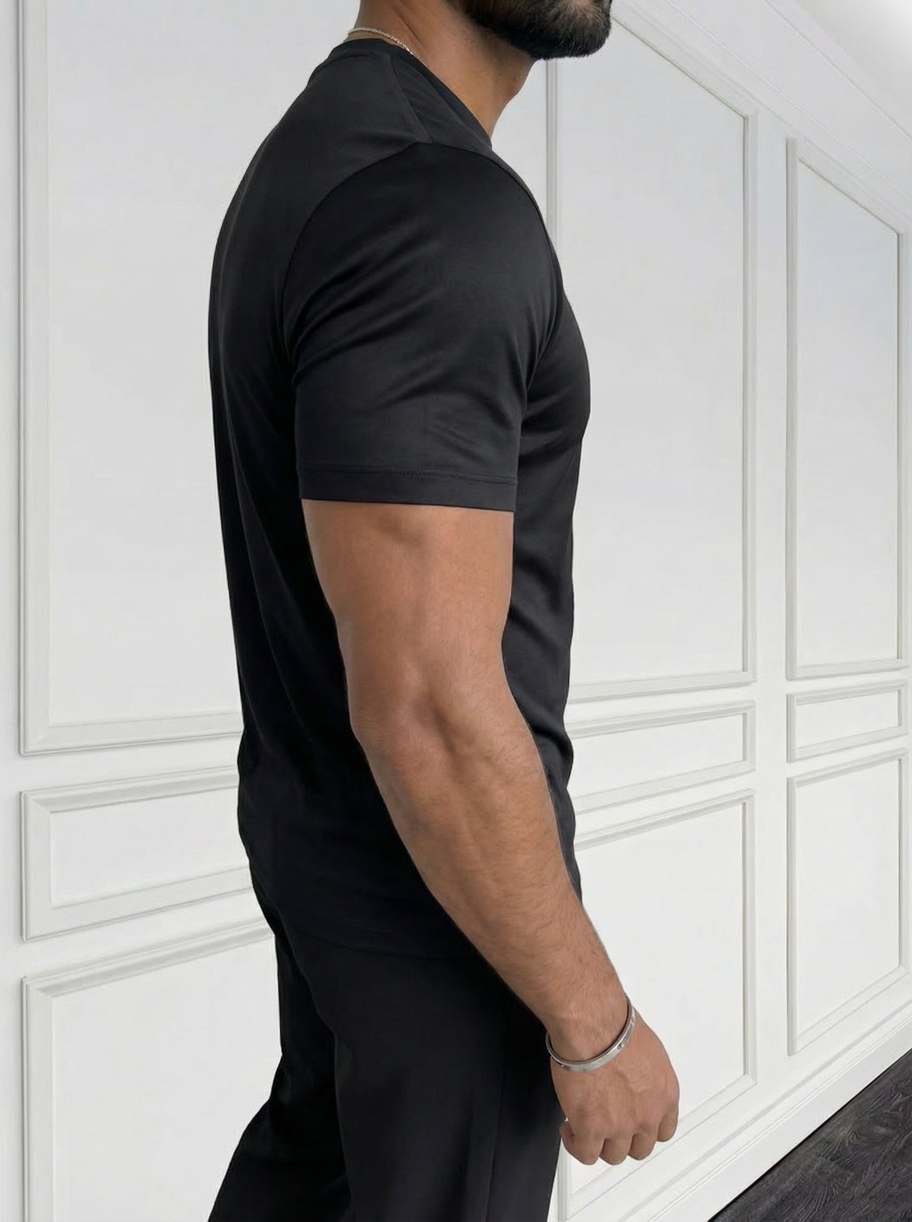 The Essential Tee Jet Black