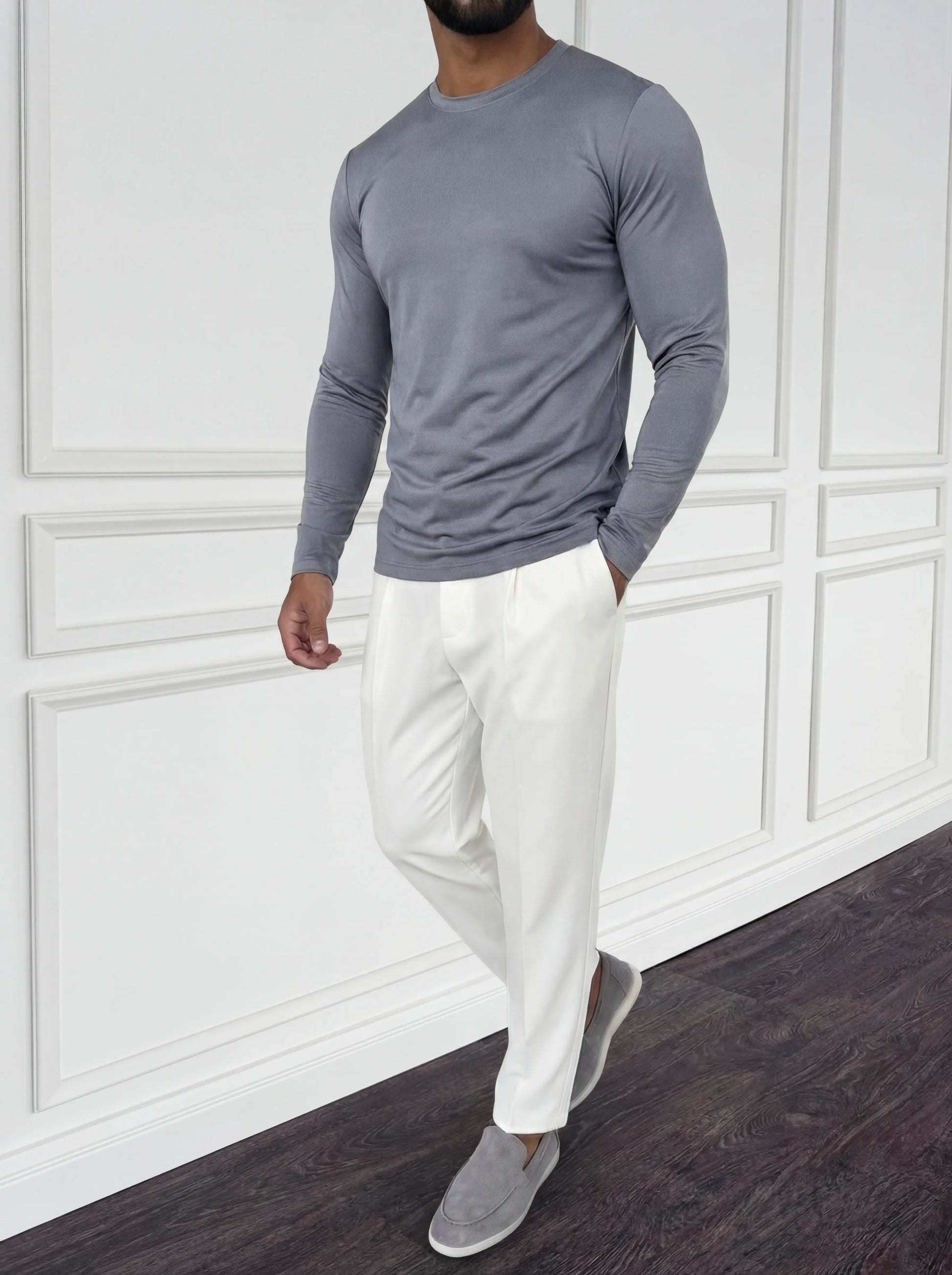 The Essential Sleeve Steel Grey