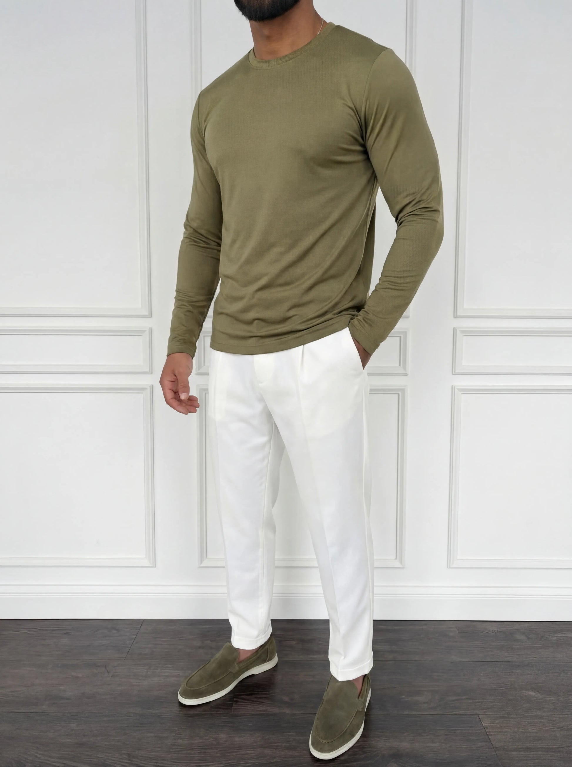 The Essential Sleeve Olive Green