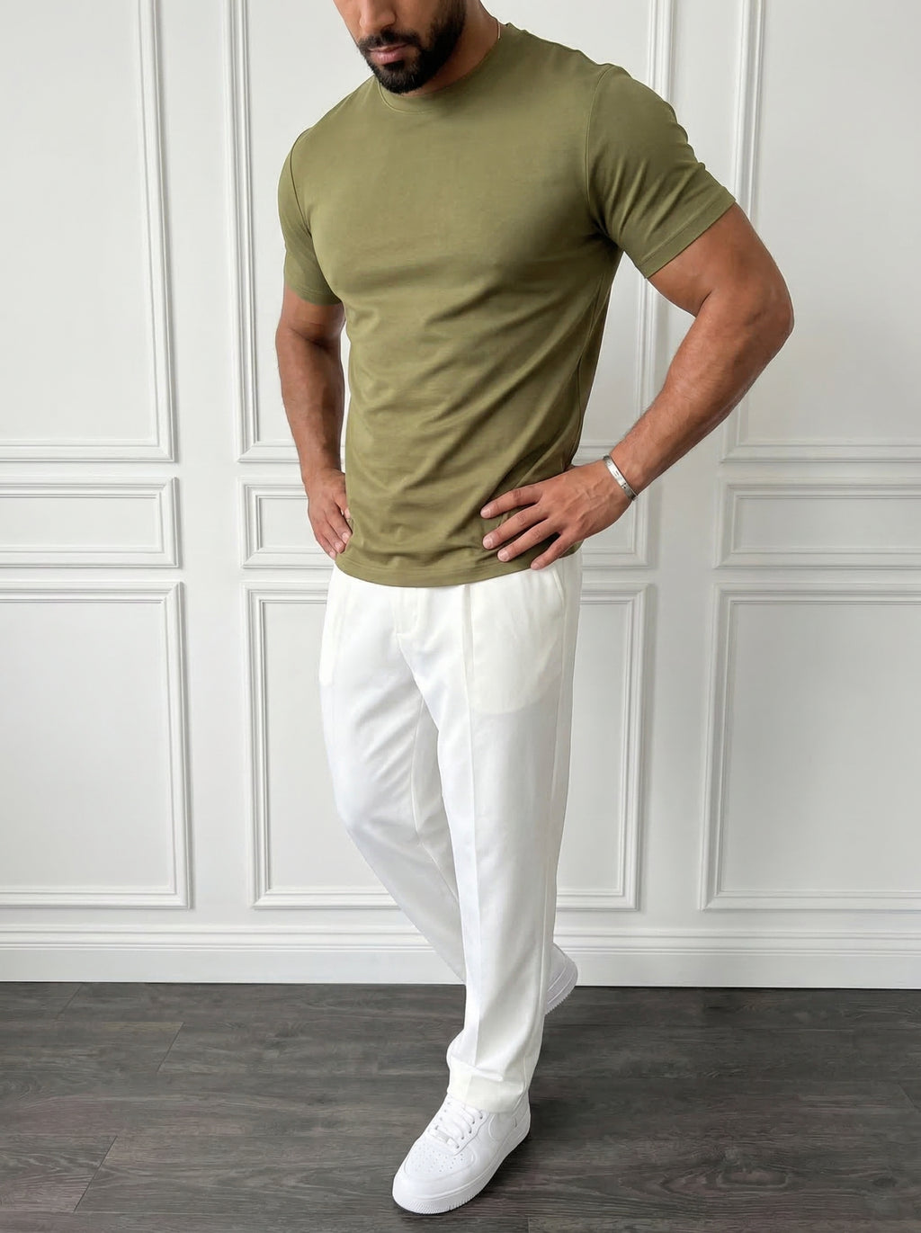 The Essential Tee Olive Green